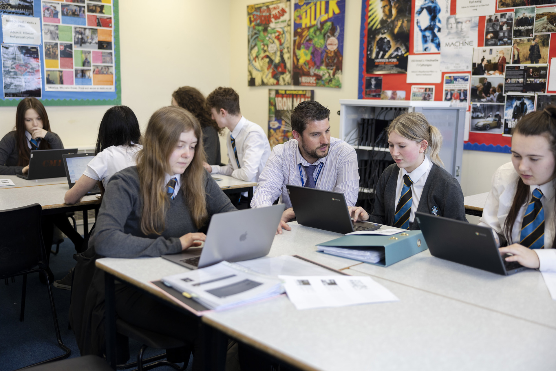 Pupils at Ysgol Gyfun Gymraeg Llangynwyd in a lesson